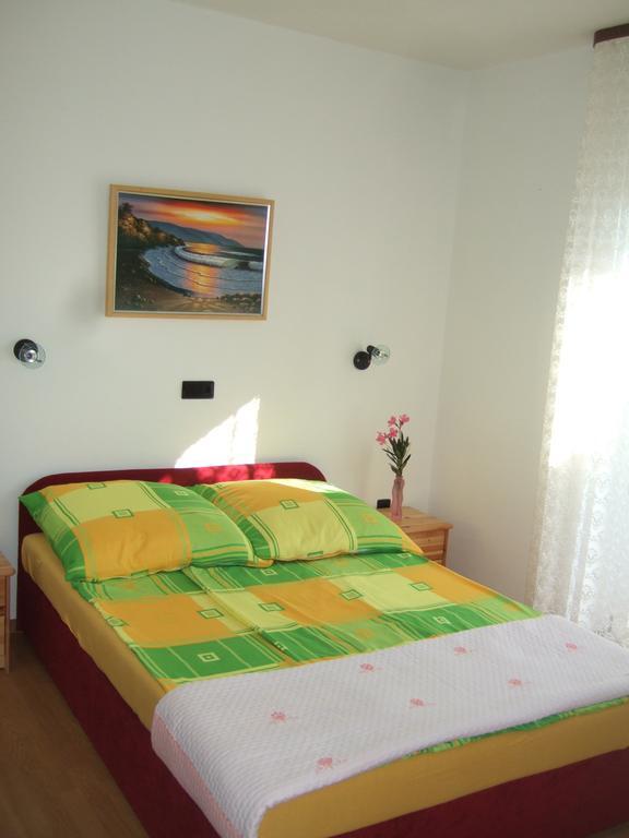 Apartments Bibijana Pakostane Bilik gambar