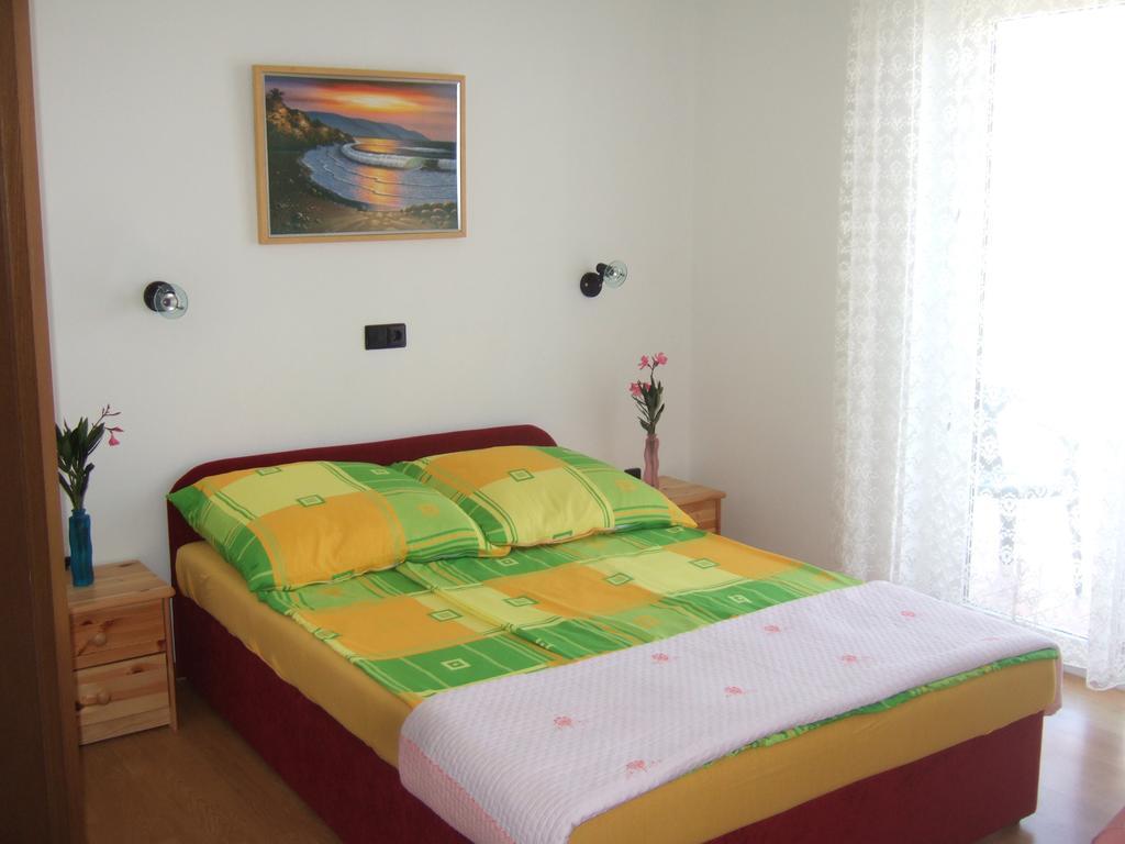 Apartments Bibijana Pakostane Bilik gambar